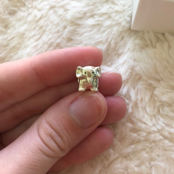 Retired Pandora elephant charm Retired Pandora elephant charm